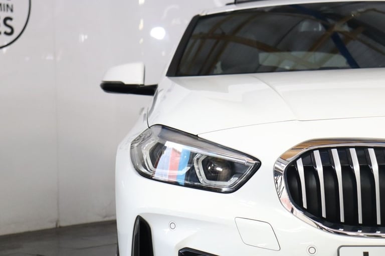 2021 BMW 1 Series 1.5 118i M Sport 5dr DCT (PAN ROOF, 19 inchALLOYS) Hatchback Petrol Automatic