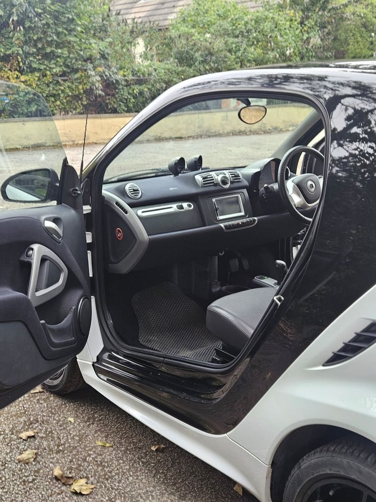 Smart, FORTWO COUPE, Coupe, 2014, Semi-Auto, 999 (cc), 2 doors