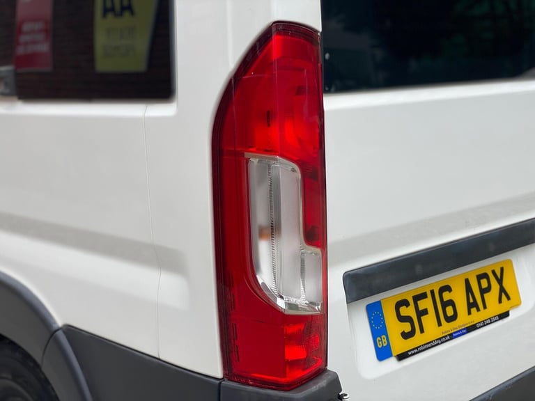 2016 Peugeot Boxer 2.2 HDi 435 L3 H2 Euro 5 5dr PANEL VAN Diesel Manual