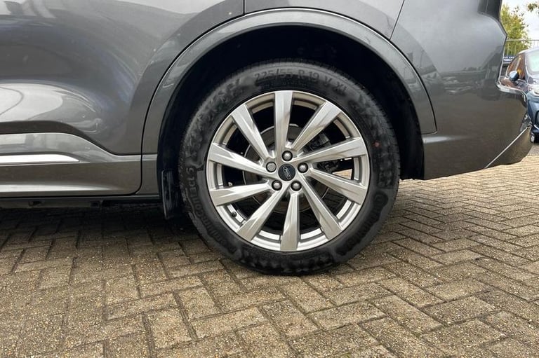 2024 Ford Kuga 2.5 Duratec 14.4kWh Vignale SUV 5dr Petrol Plug-in Hybrid CVT Euro 6 (s/s)  SUV Hy...