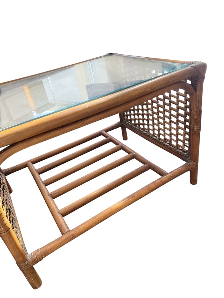 Wicker coffee table with glass top and shelf