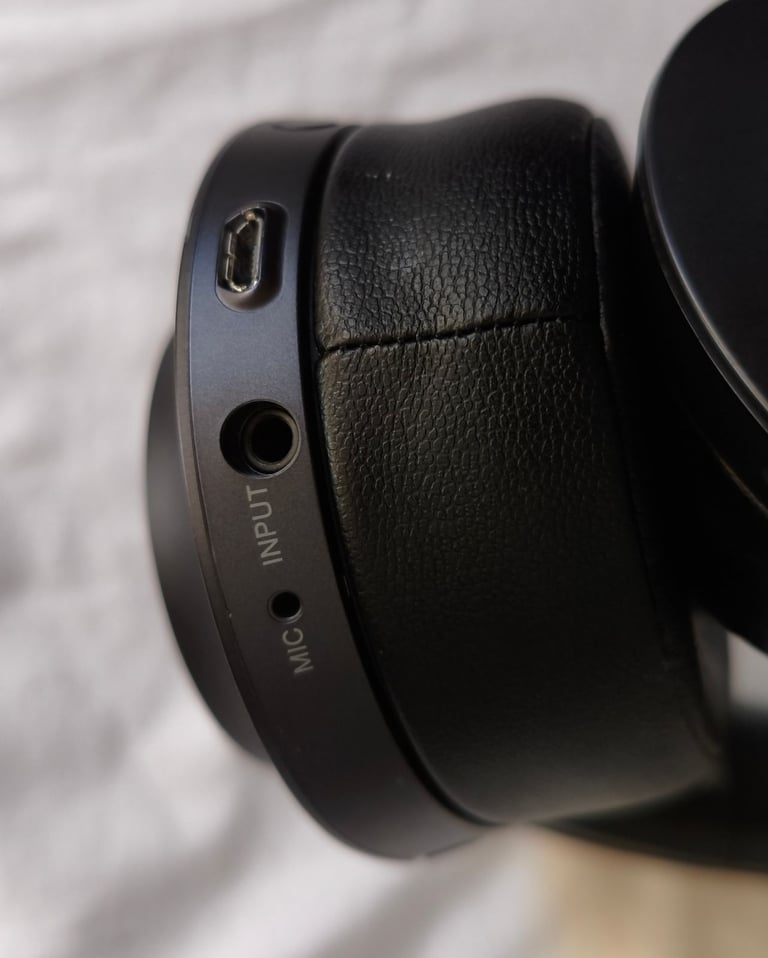 SONY HEADPHONES Bluetooth noise cancelling wireless