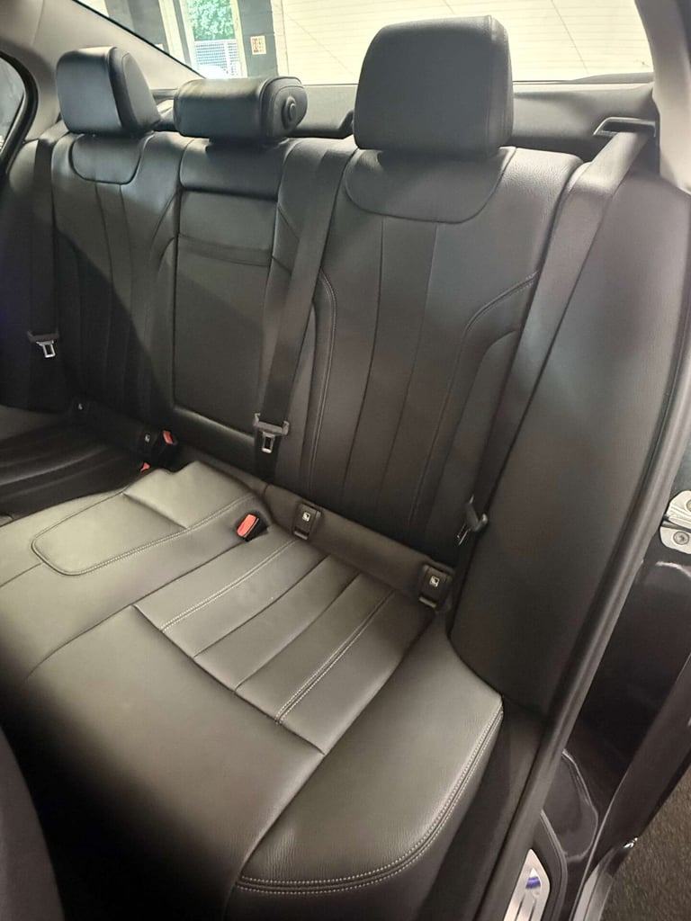 2017 BMW 5 Series 2.0 520d xDrive SE Auto 4WD 4dr Saloon Diesel Automatic
