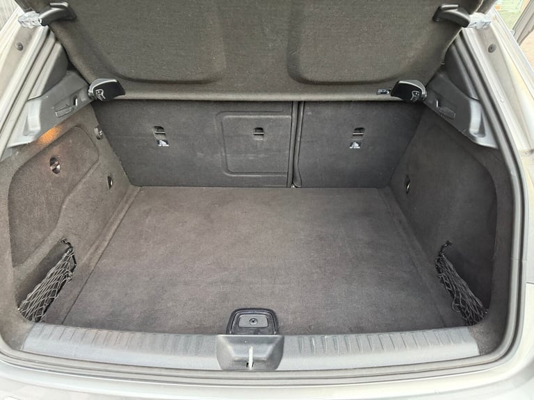 2017 Mercedes-Benz GLA GLA 220d 4Matic AMG Line Premium 5dr Auto ESTATE Diesel Automatic