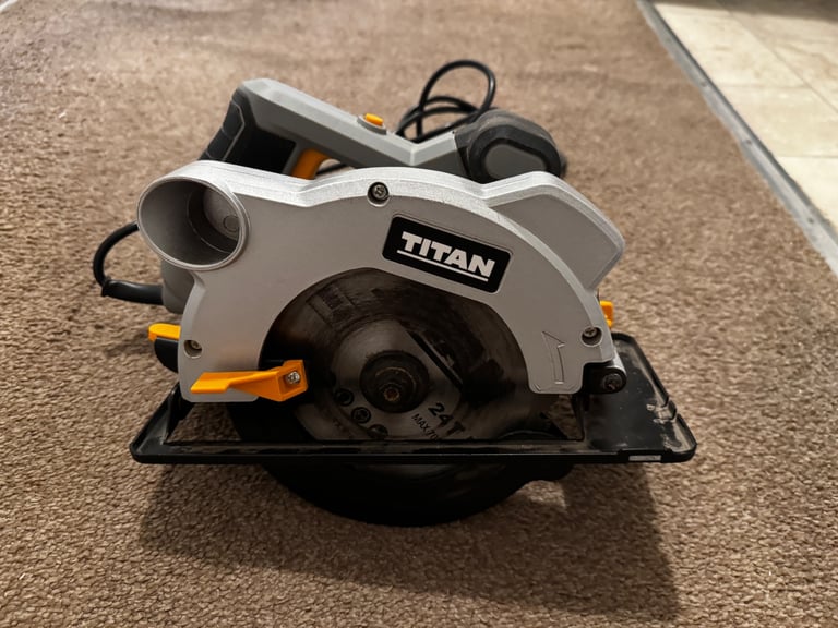 Tools / Power Tools - Planer, Circular Saw and Jigsaw