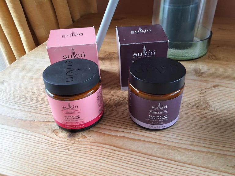 image for Sukin facial moisturisers day and night cream new