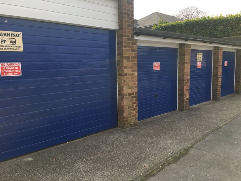 Garage/Parking/Storage to rent: Harlow Road, off London Road, High Wycombe, HP13 6AA