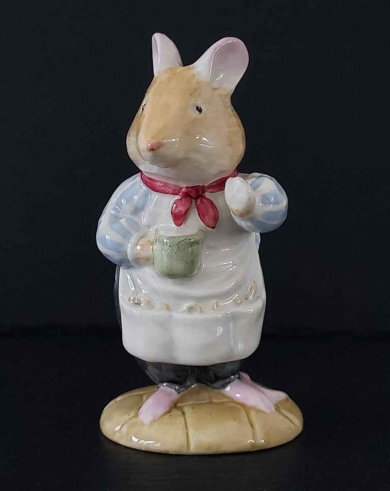 Royal Doulton Mr Apple from the Brambly Hedge Gift Collection, Jill Barklem 1982
