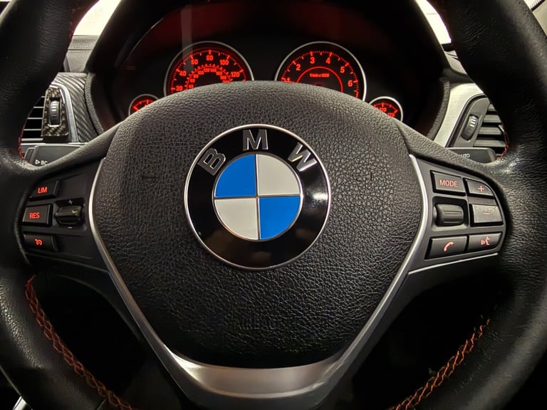 2018 68 BMW 318i 1.5 SPORT PETROL AUTOMATIC 134BHP BLACK EURO 6