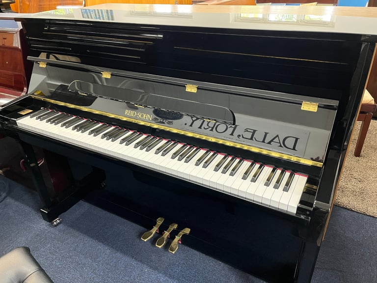 Upright Piano Reid Sohn RS-115  88 Key (FREE LOCAL DELIVERY TN157 KENT) fully Regulated and Tuned