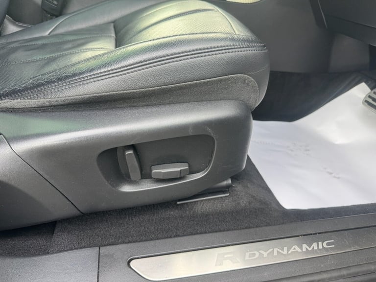 2019 69 LAND ROVER RANGE ROVER EVOQUE 2.0 D180 R-DYNAMIC S SUV 5DR DIESEL AUTO 4