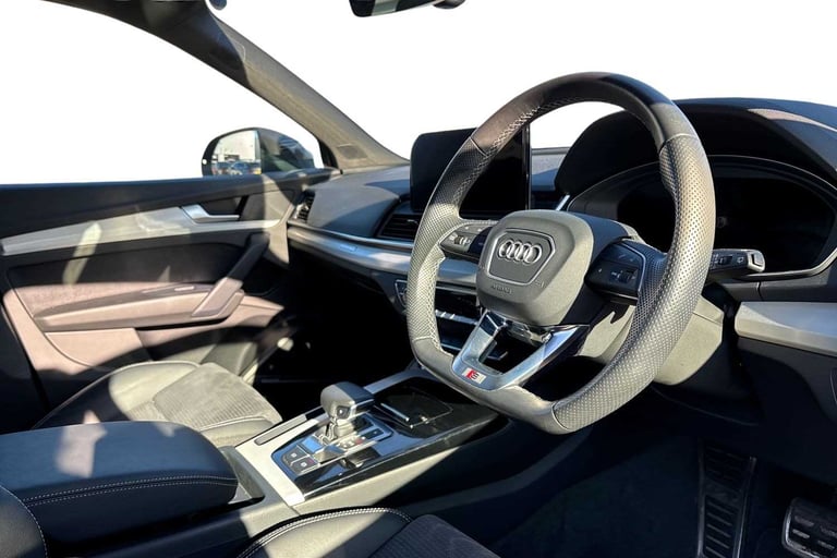 2022 Audi Q5 40 TDI Quattro S Line 5dr S Tronic SUV Diesel Automatic