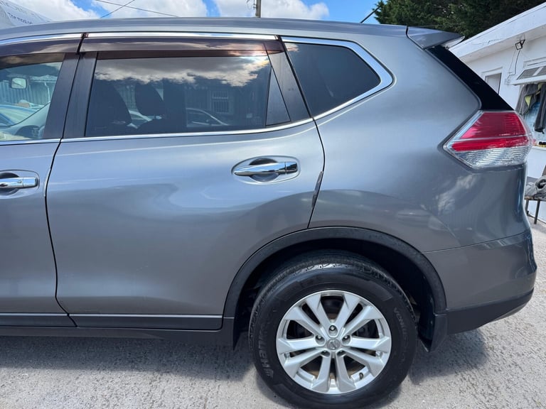 2014 Nissan X-Trail 2.0 PURE DRIVE  SUV Petrol Automatic