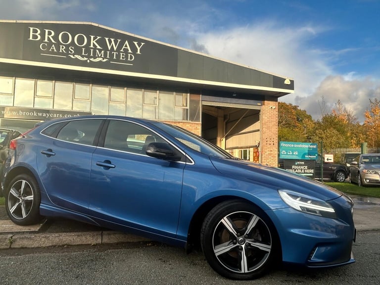 2018 Volvo V40 2.0 T2 R-Design Nav Plus Euro 6 (s/s) 5dr HATCHBACK Petrol Manual