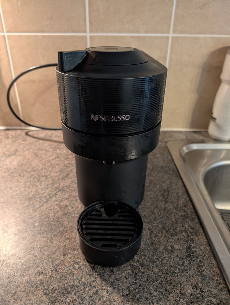 Nespresso Virtuo Coffee Machine 