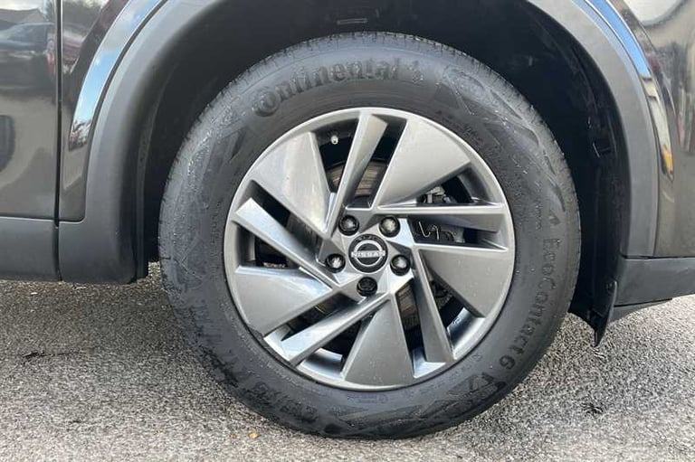 2024 Nissan Qashqai 1.3 DiG-T MH Acenta Premium 5dr HATCHBACK PETROL Manual