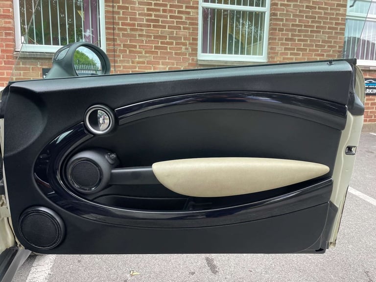 2008 MINI Clubman 1.6 Cooper S Estate 5dr Petrol Manual Euro 4 (175 ps) Estate Petrol Manual