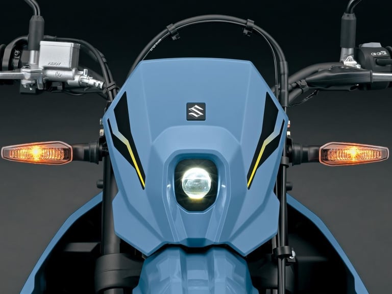 2025 Suzuki DR-Z4SM  2025 DRZ400SM