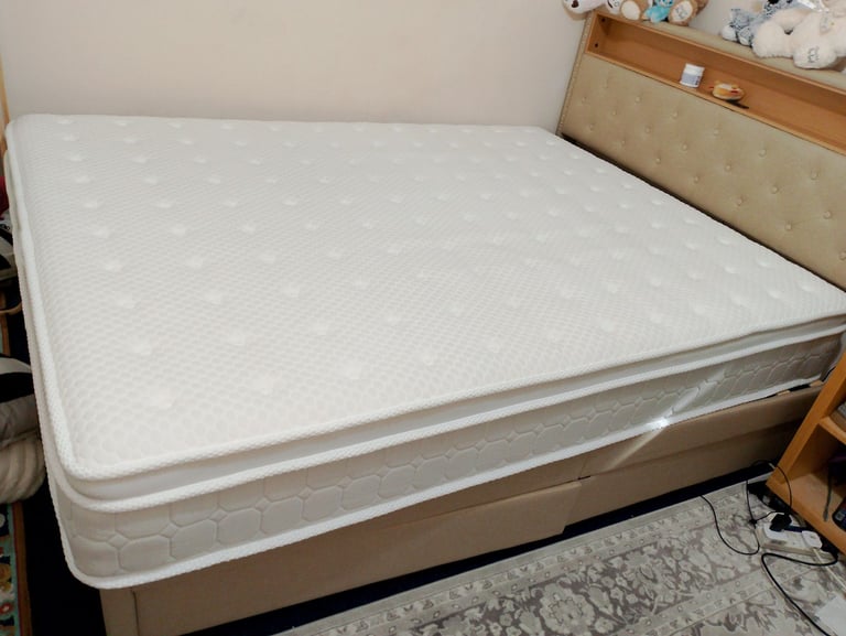 King size mattress (almost new)
