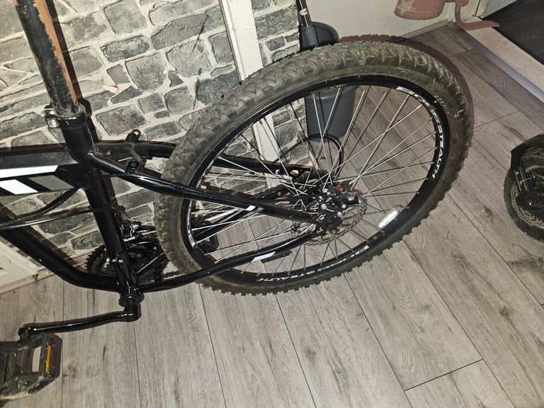 Folding mountain bike