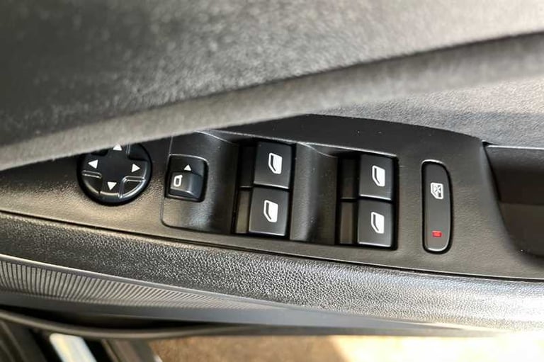 2022 Vauxhall Crossland 1.2 Turbo Ultimate SUV 5dr Petrol Auto Euro 6 (s/s) (130 ps) SUV Petrol A...