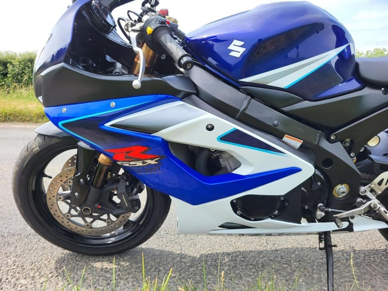 2006 06 SUZUKI GSXR 1000 K6 GSXR1000 SUPERBIKE CLASSIC SPORTS BLUE  WHITE