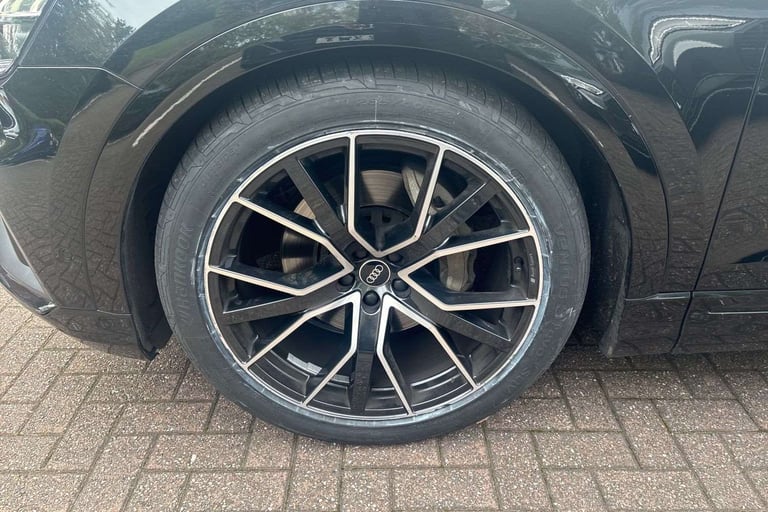  Audi Q8 55 TFSI Quattro Black Edition 5dr Tiptronic SUV Petrol Automatic