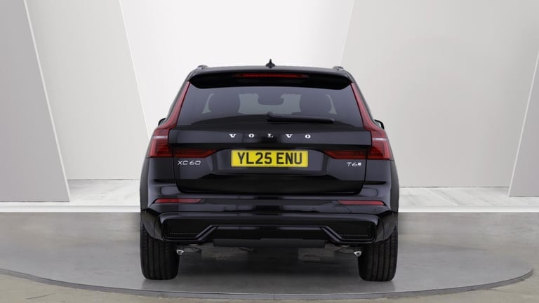  Volvo XC60 T6 AWD PHEV Plus Dark (360 Camera, Harman/Kardon, Adaptive Cruise) Petrol/Electric Hy...