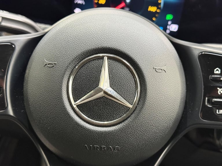 2019 Mercedes-Benz A-Class 1.3 A180 SE (Executive) Hatchback 5dr Petrol 7G-DCT Euro 6 (s/s) (136 ...