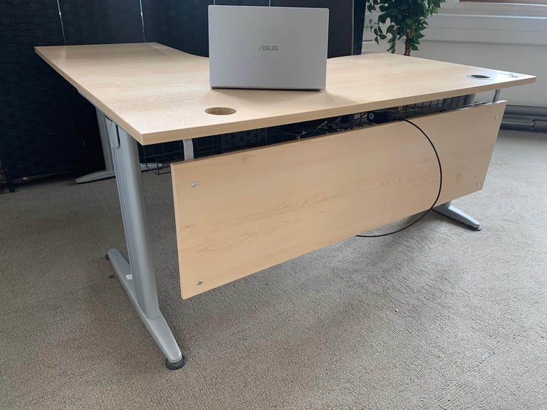 4x £95 each Brown Computer Office Corner Desk, L shaped home office workstation table  160cm x 120cm