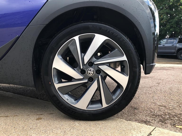 2023 Toyota Aygo X 1.0 VVT-i Edge 5dr Hatchback Petrol Manual