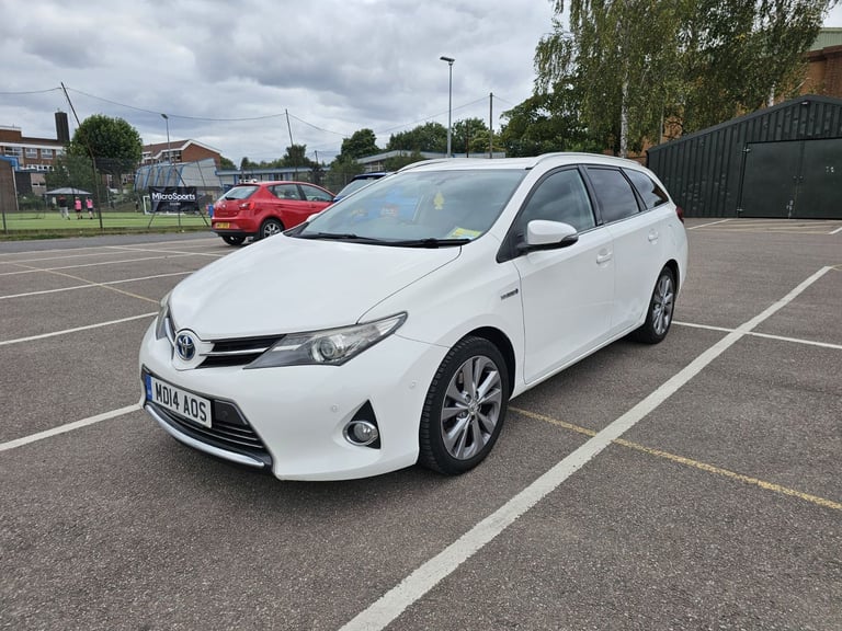 2014 UK TOYOTA AURIS TOURING SPORT HYBRID EXCEL £20 TAX ULEZ ✅
