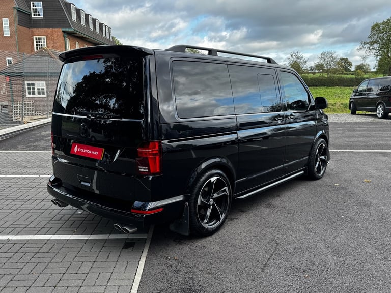 2020 Volkswagen Transporter Shuttle 2.0 TDI 150PS SE Minibus DSG MPV Diesel Automatic