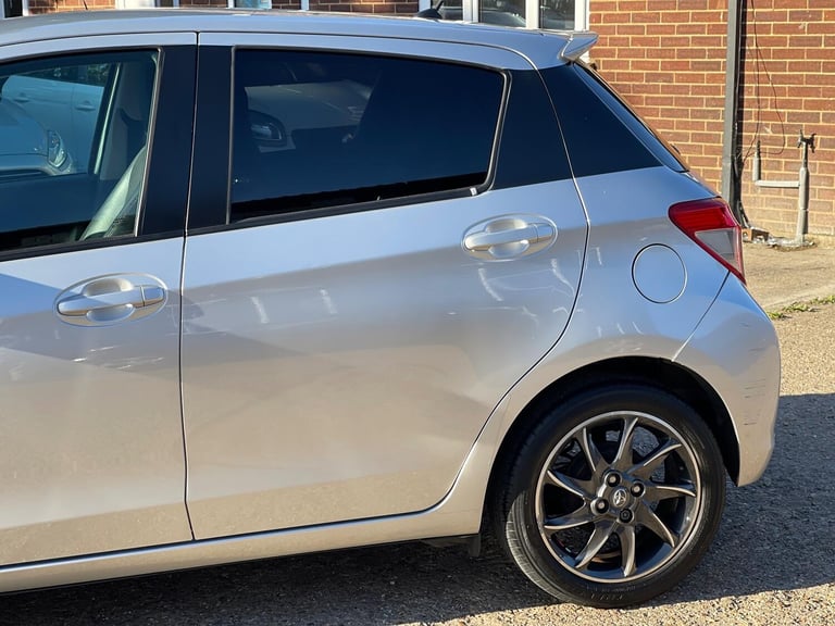 TOYOTA YARIS 1.3 Dual VVT-i Trend 2012