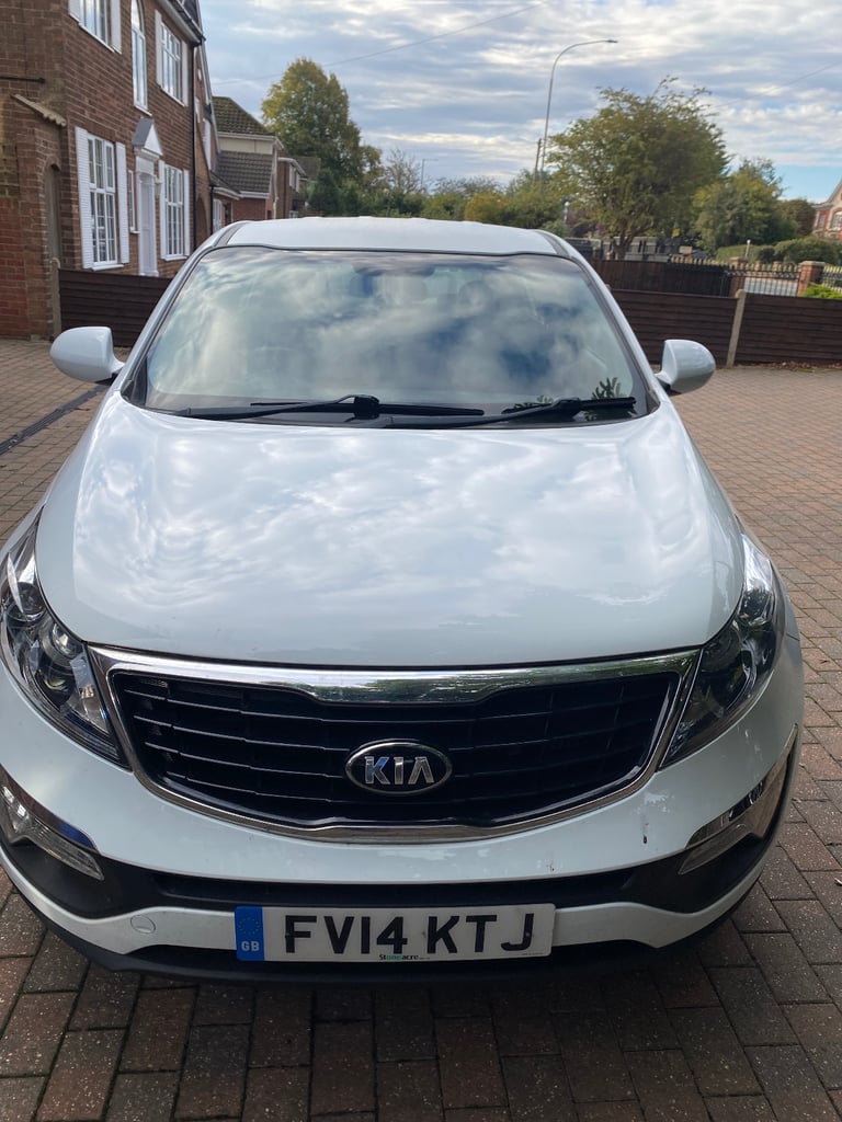 image for Kia, SPORTAGE, Estate, 2014, Manual, 1685 (cc), 5 doors