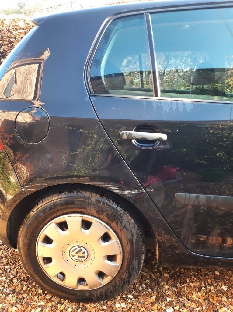 Volkswagen, GOLF, 1.6 Manual, 5 doors - Image 4