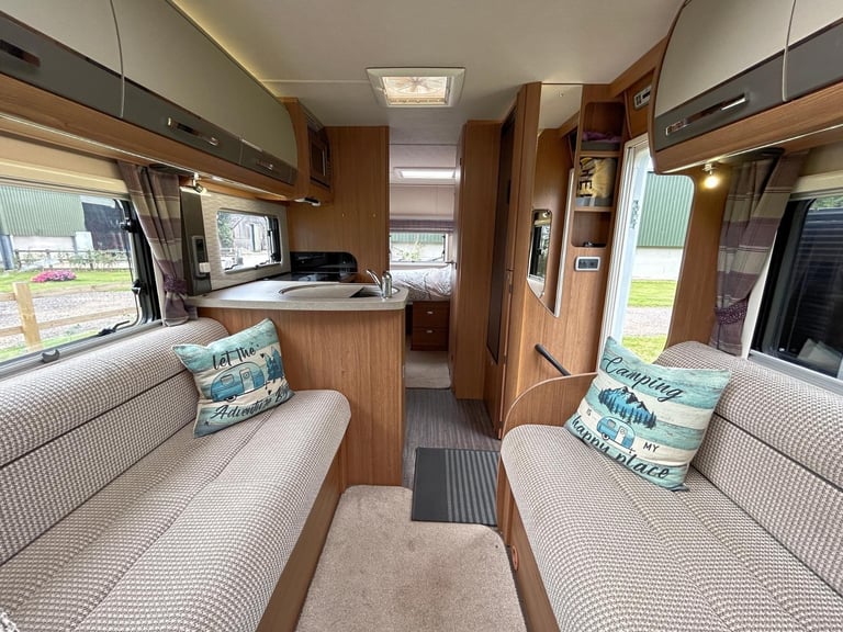 Auto-Trail Tracker RB, Island Bed, Solar, Rack for 3 Electric Bikes, New Cambelt