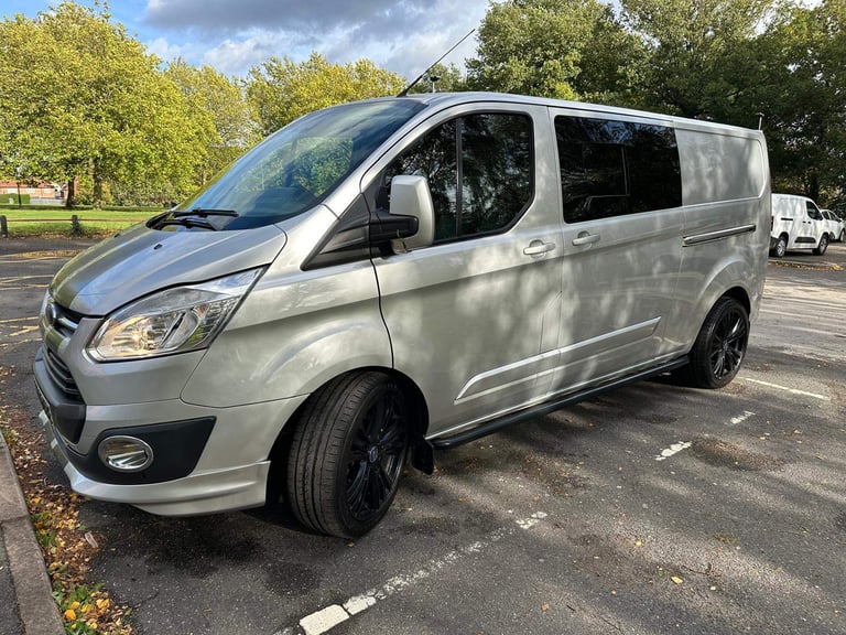 Ford, TRANSIT CUSTOM, 2.0 290 Limited LWB 6Seater Crew Van