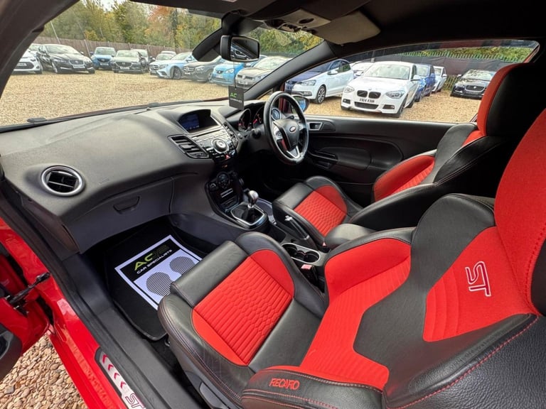FORD FIESTA 1.6T EcoBoost ST-3 Euro 5 (s/s) 3dr 2014