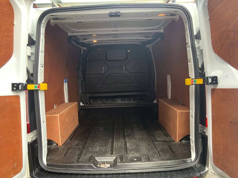 2022 Ford Transit Custom 300 2.0 EcoBlue 130ps L1 H1 Trail Panel Van DIESEL Manual