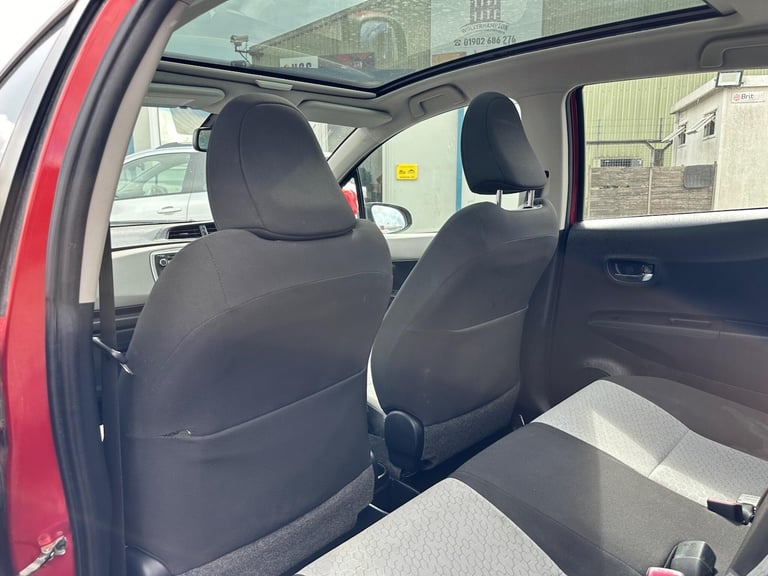 2011 Toyota Yaris 1.33 Dual VVT-i T Spirit Euro 5 5dr HATCHBACK Petrol Manual