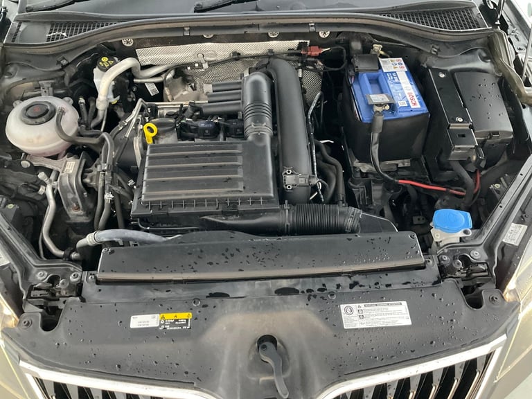 2018 Skoda Superb 1.4 TSI ACT SE Hatchback 5dr Petrol Manual Euro 6 (s/s) (150 ps) - PARK SEN Hat...