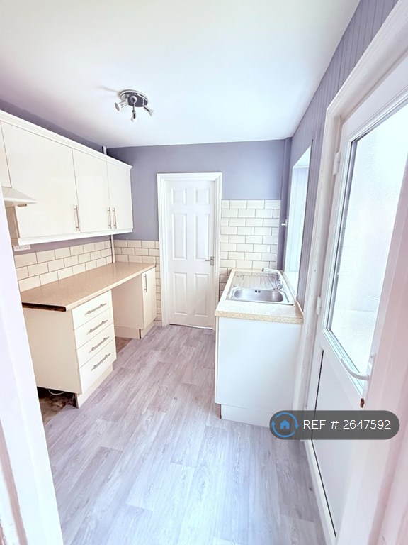 3 bedroom house in Belsize Avenue, Peterborough, PE2 (3 bed) (#2647592)