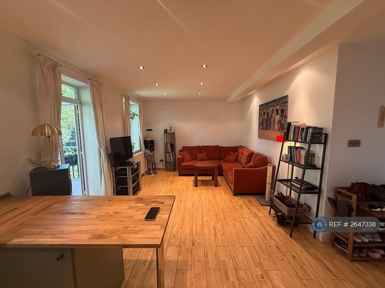 1 bedroom flat in Uk, Manchester, M14 (1 bed) (#2647338)
