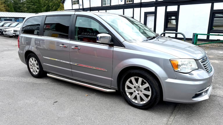 2013 Chrysler Grand Voyager 2.8 [178] CRD Limited 5dr Auto MPV Diesel Automatic