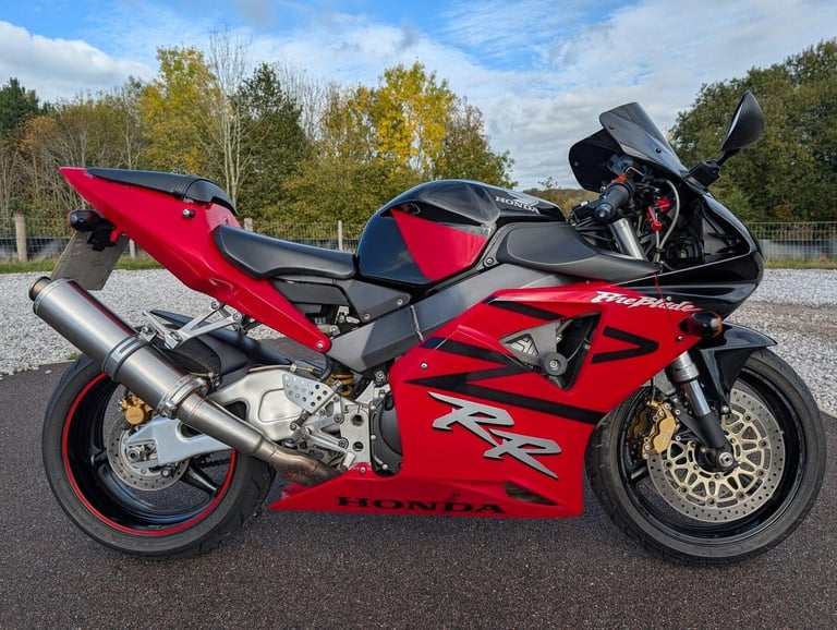 image for 2004 Honda CBR900RR Fireblade