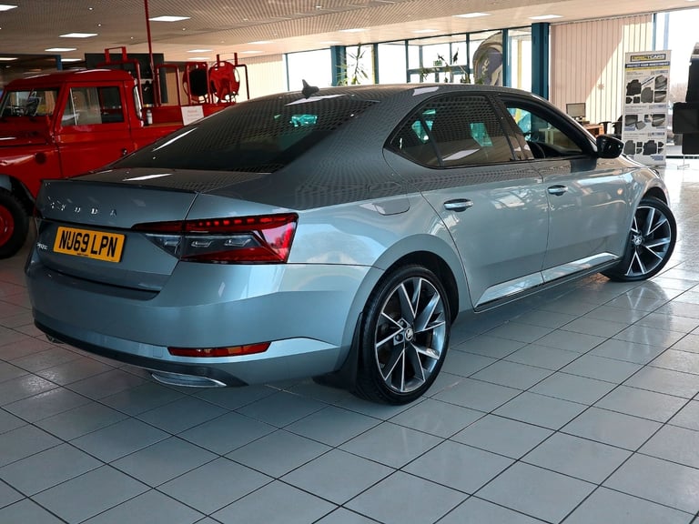 2019 Skoda Superb 2.0 Sportline Plus TDI Dsg 5DR Hatch Diesel Hatch Diesel Automatic
