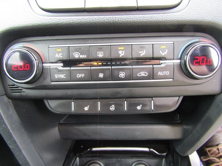 2021 21 KIA XCEED 1.0 T-GDI 3 SUV 5DR PETROL MANUAL EURO 6 (S/S) (118 BHP)