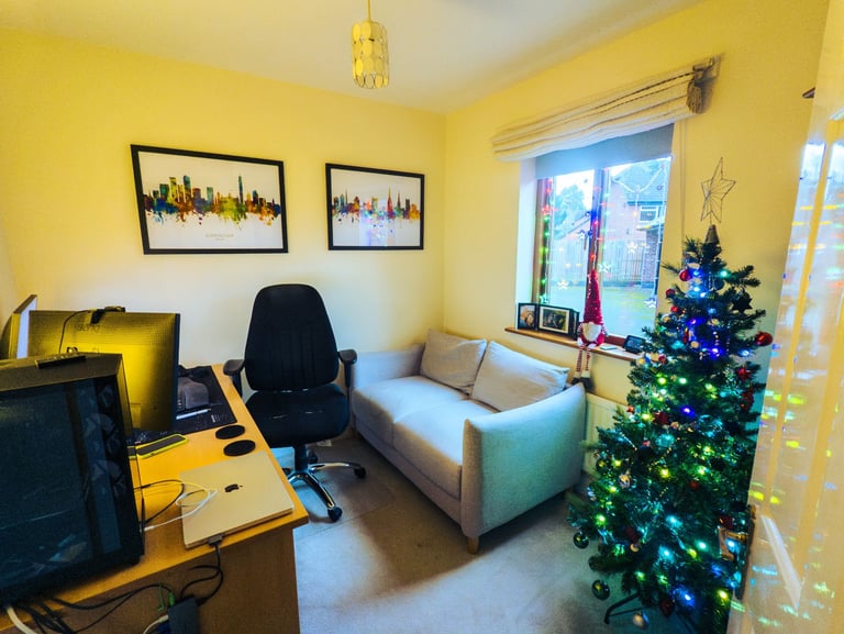 5ft (128cm) B&q Eiger Aritificial Christmas Tree