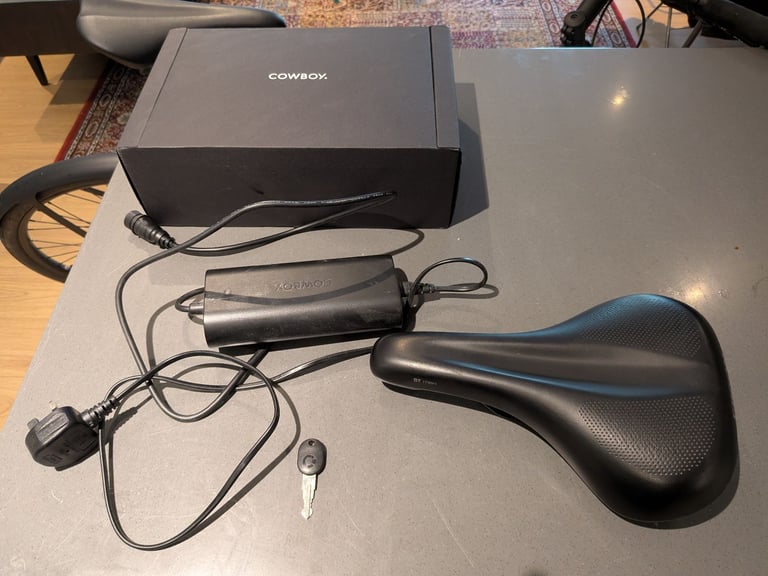 Cowboy 3 electric bike - Black - Good condition 